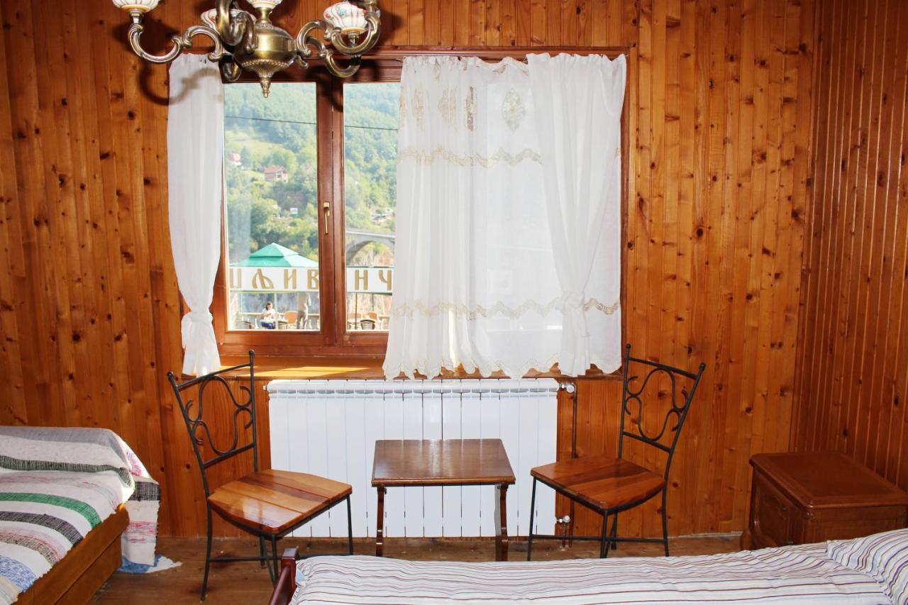 Tara Bridge Castle Hotel Zabljak  Exterior photo
