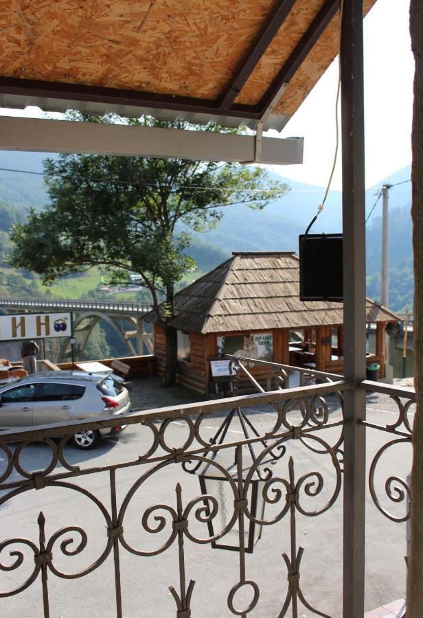 Tara Bridge Castle Hotel Zabljak  Exterior photo