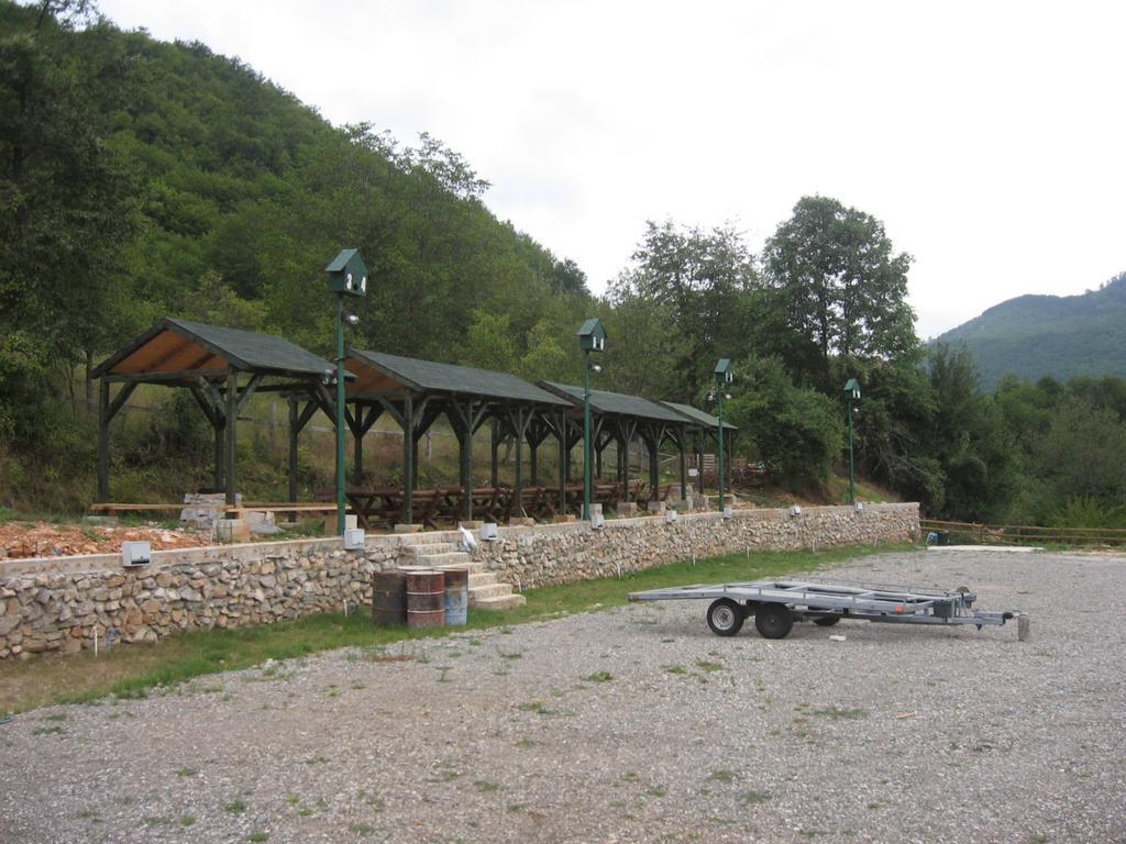 Tara Bridge Castle Hotel Zabljak  Exterior photo